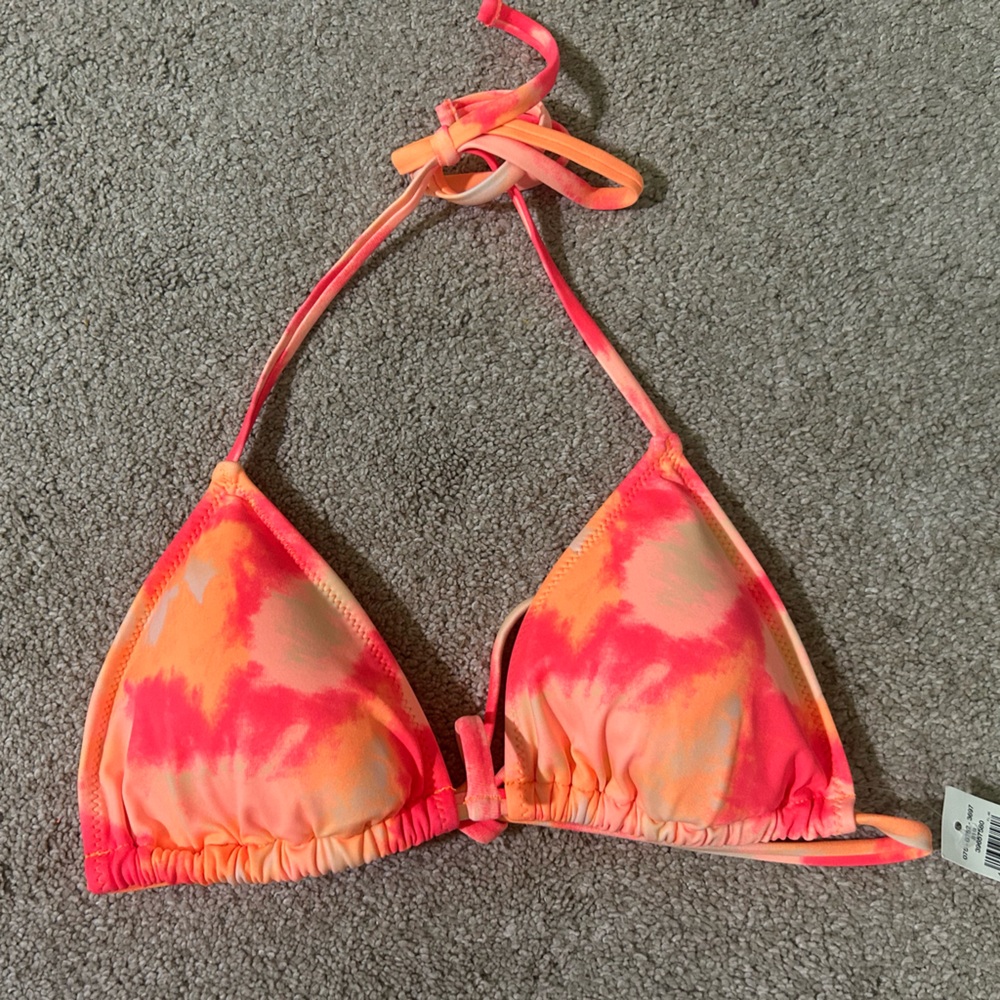 Aerie Bikini Top size: medium NWT